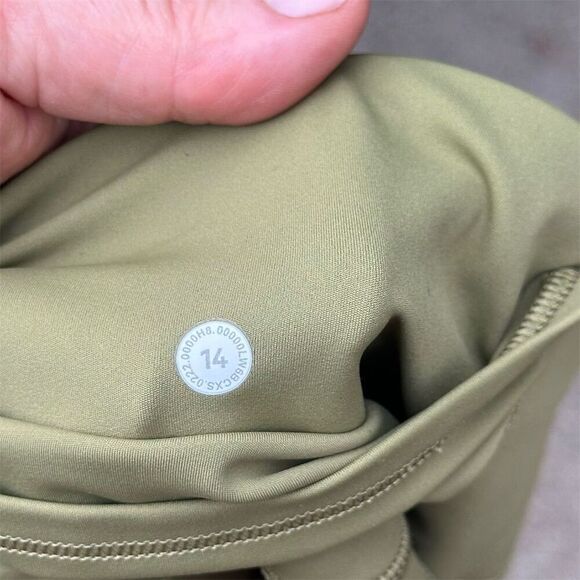 Lululemon Women's High-Rise Leggings Green Size 14 with Pockets - Picture 8 of 8